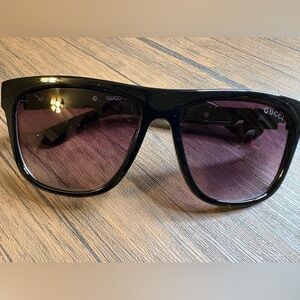 Gucci GG3880 Oversized Sunglasses